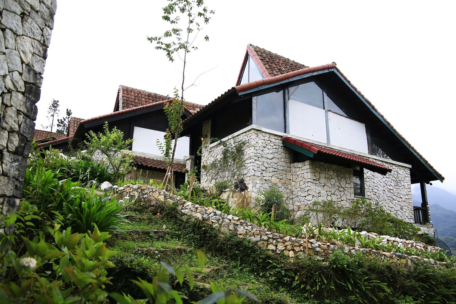 Villa đá Heaven House Sapa toàn cảnh, điểm đến cuối tuần Thứ 6 Thứ 7